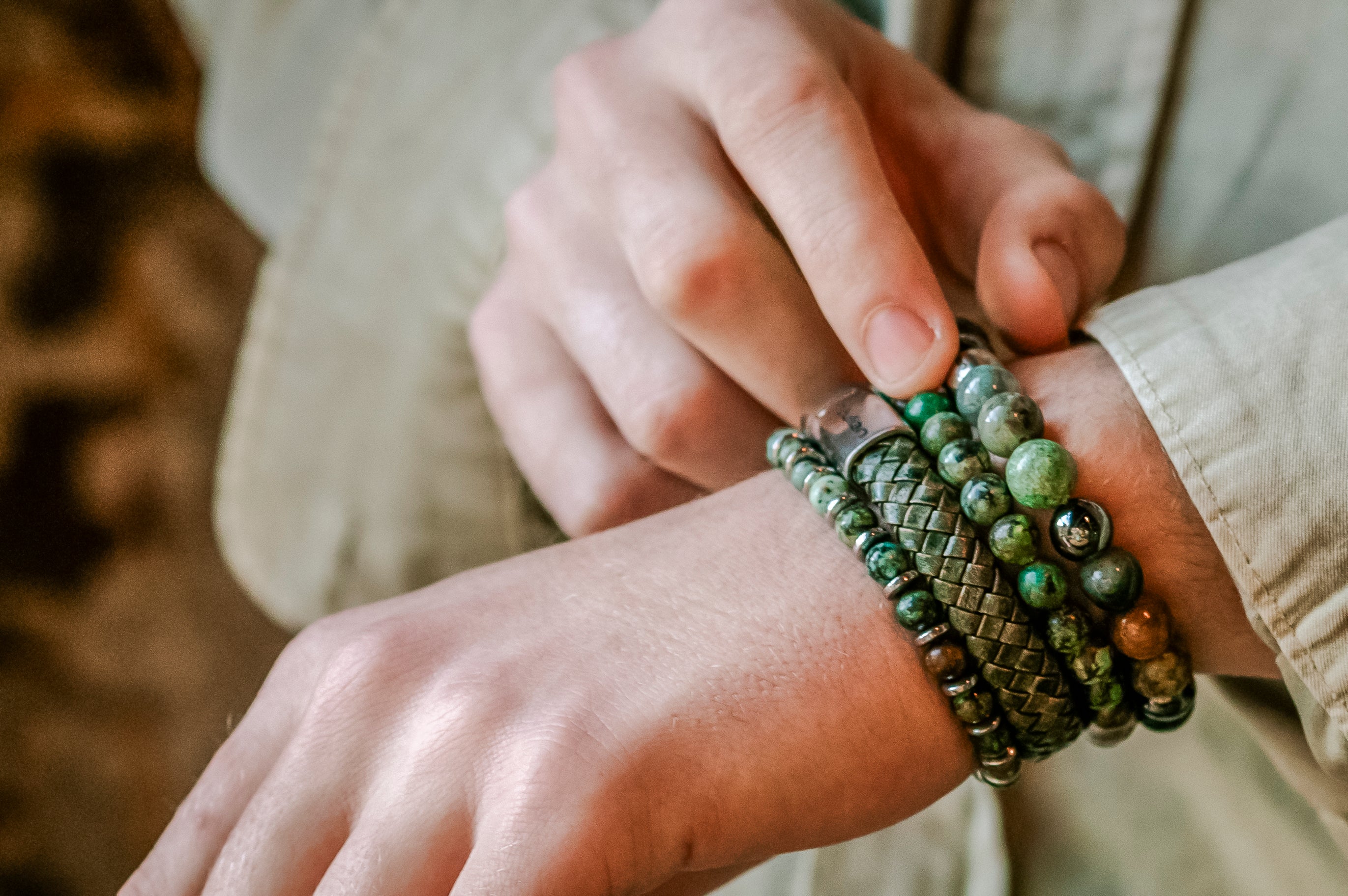 Armbandengroen_Umimixgroen_NaneAfrikaansturquoise_Malanggroen_leer_enamduaAfrikaansturquoise.2.jpg
