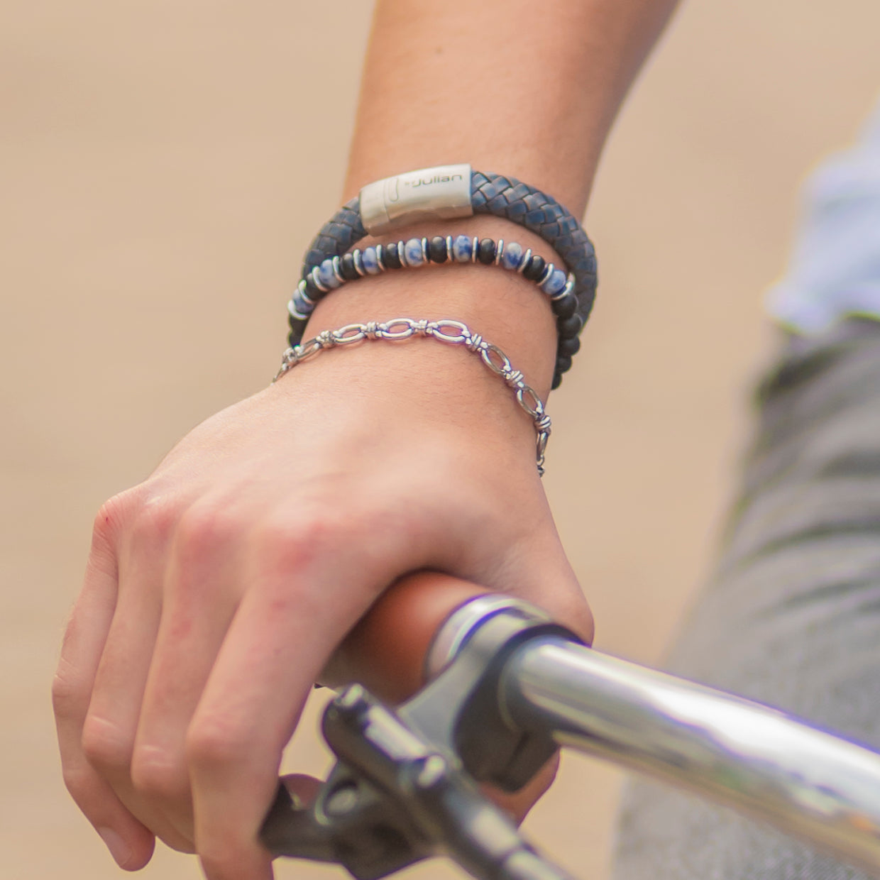 Malang_blauw_Baja_rvs_armband_enam_jimat_sodaliet.jpg